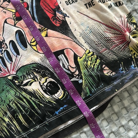 Original Gravity Graphic Long Sleeve Shirt with Comic Print - Picture 6 of 8